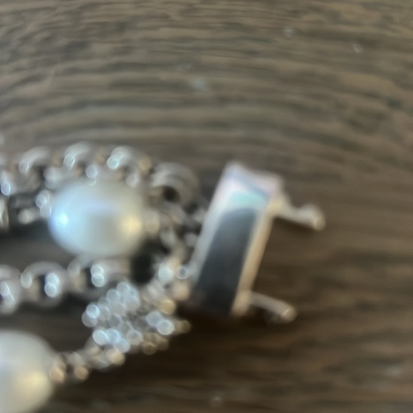 Michael Dawkins 925 Sterling Silver and Pearl Bracelet 8 inches - Picture 4 of 5